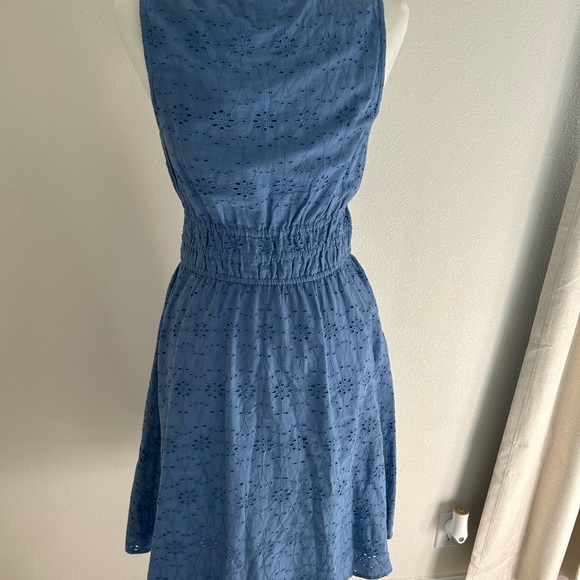 Nicole Miller blue eyelet dress size S petit - Picture 2 of 4